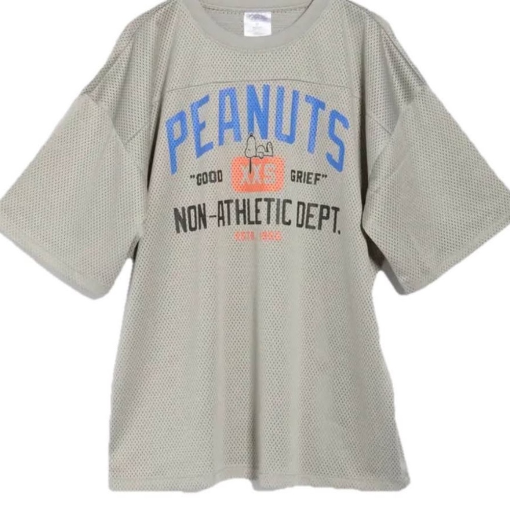 SOLD OUT PEANUTS JERSEY NON ATHLETIC DEPT RARE